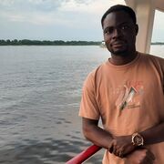  ,   Oluwaloni, 34 ,   ,   