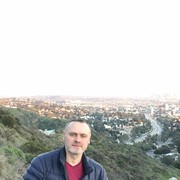 LA