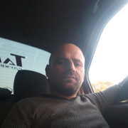  ,  Arkadi, 44