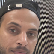  ,  Farouq, 27