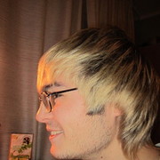  ,   Valentino, 33 ,   
