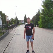  ,   Stas, 28 ,   