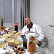  ,  Rustem, 44
