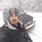  ,  Denis, 38