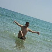  ,   Alex, 35 ,   