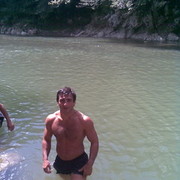  ,   Gio, 39 ,   