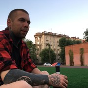  ,   Nikita, 33 ,   