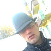  ,   Otto, 42 ,   