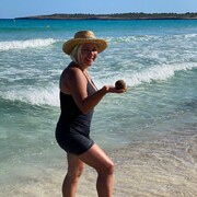  Eskilstuna,   Anita, 49 ,   ,   , c 