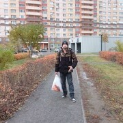 ,   Yordaniel, 44 ,   ,   