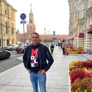  ,   Leo, 40 ,   ,   