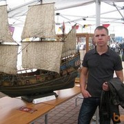  -,   Dimasik, 39 ,   