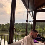  ,   Taron, 27 ,     , c , 