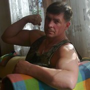  ,  Sania, 62