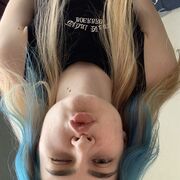  , 