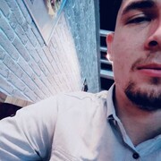  ,  Roy, 27