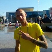  Kyle,  , 32