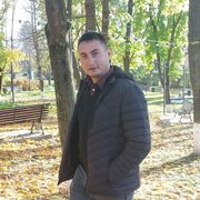  ,  Ion, 32