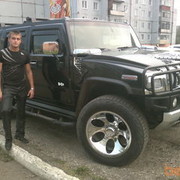  ,  Denis, 35