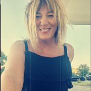  ,  Marina, 52