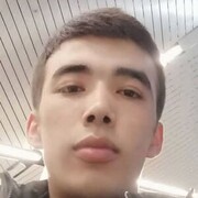  Midlum,  Ruslan, 26