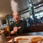  ,   Aleksei, 27 ,   c 