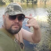  ,  Nic, 41