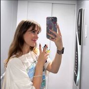  ,  Diane, 25