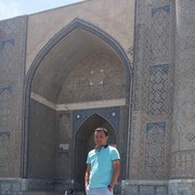  ,   Nodirbek, 33 ,   ,   , c , 