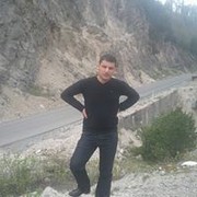  ,  Lasha, 40