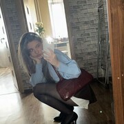  , 