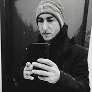  ,  Gigi, 32