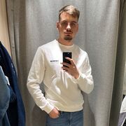  ,  Iurie, 22