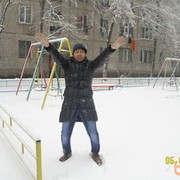  ,   Danik, 32 ,   