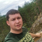   ,  Alex, 35