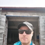  ,  Andrey, 39