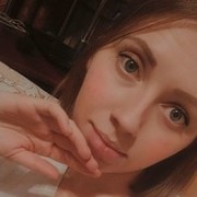  ,   Anna, 32 ,   