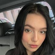  , 