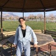  ,  Batu, 23