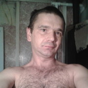  ,  denis, 47