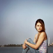  ,   Eva, 32 ,   ,   