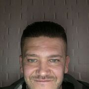  ,   Sascha, 39 ,   ,   