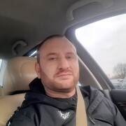  ,   Ivan, 39 ,   ,   