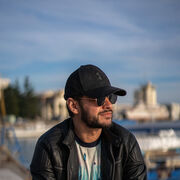  ,   Pavel, 33 ,   ,   