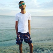  ,  Denya, 27