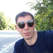  ,  Witalii, 41