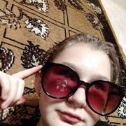  ,  Ilona, 24