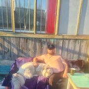  ,  Denis, 39