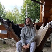  ,  Oleg, 23