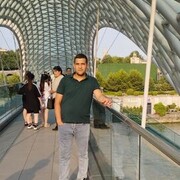  ,  Andranik, 28
